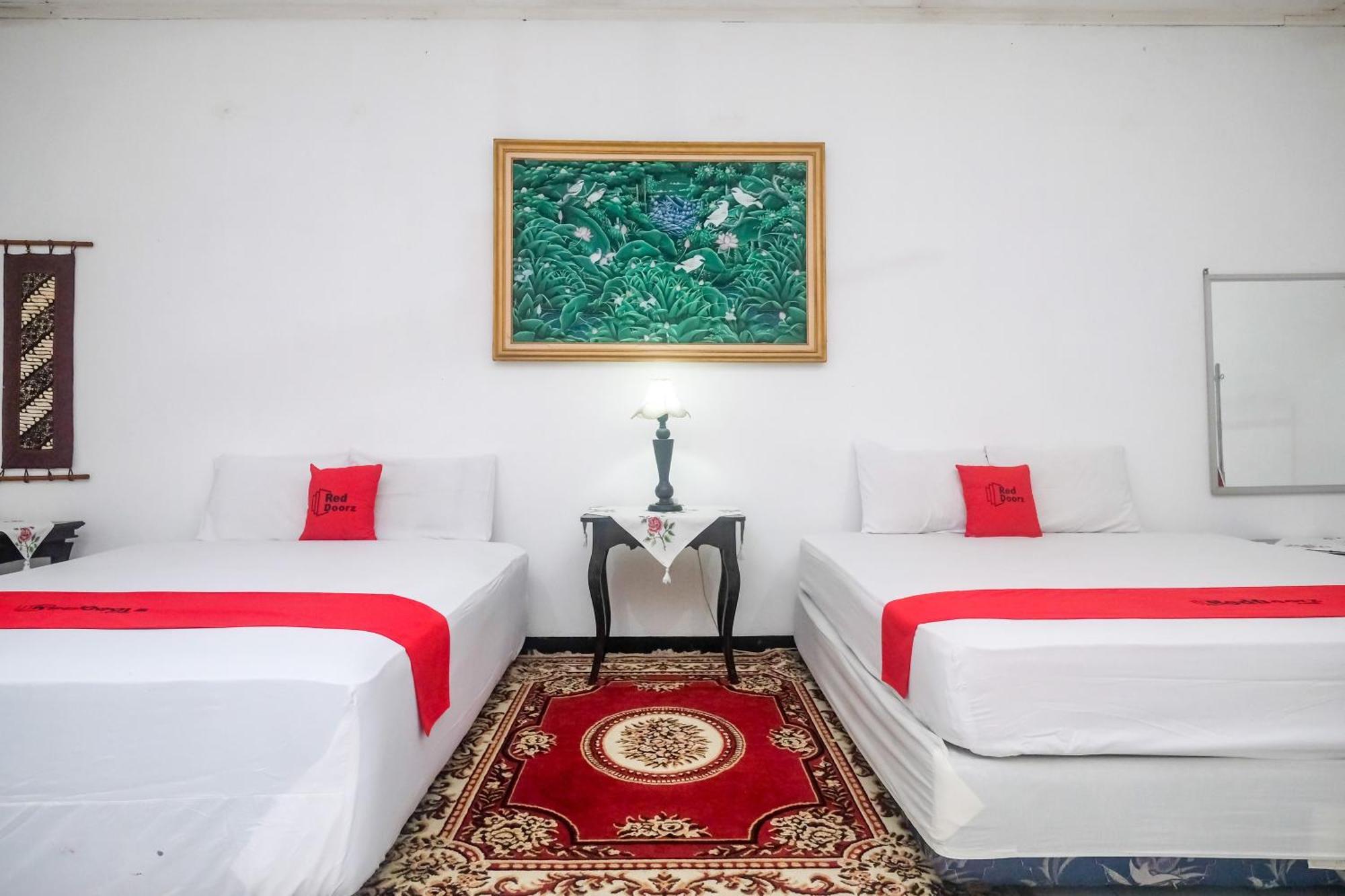 Reddoorz Syariah At Griya Raharja Klaten Exterior foto