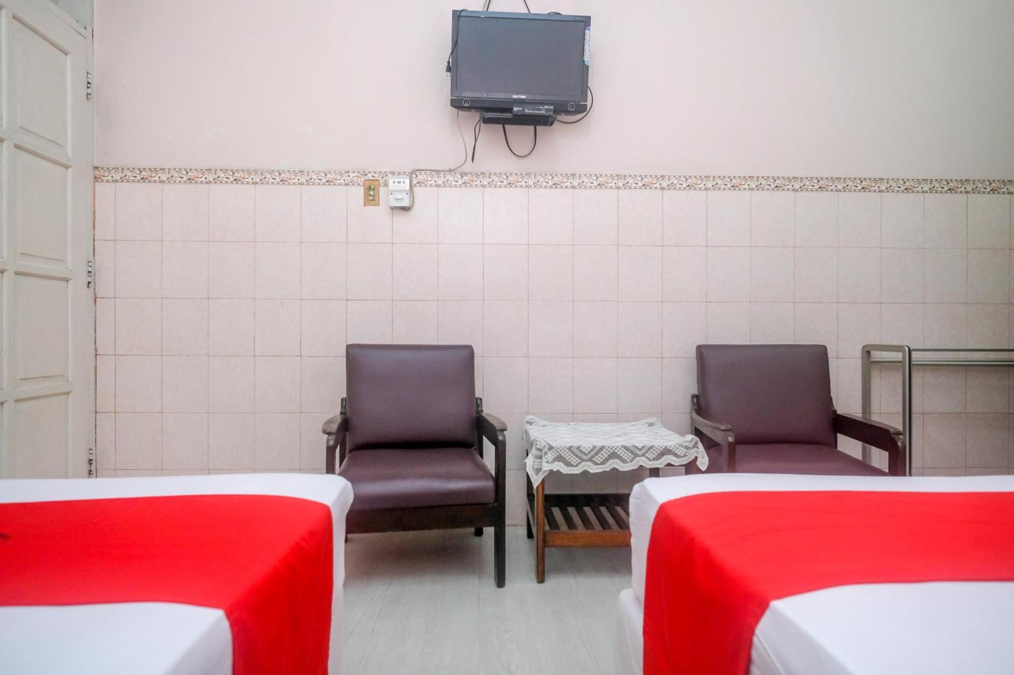 Reddoorz Syariah At Griya Raharja Klaten Exterior foto