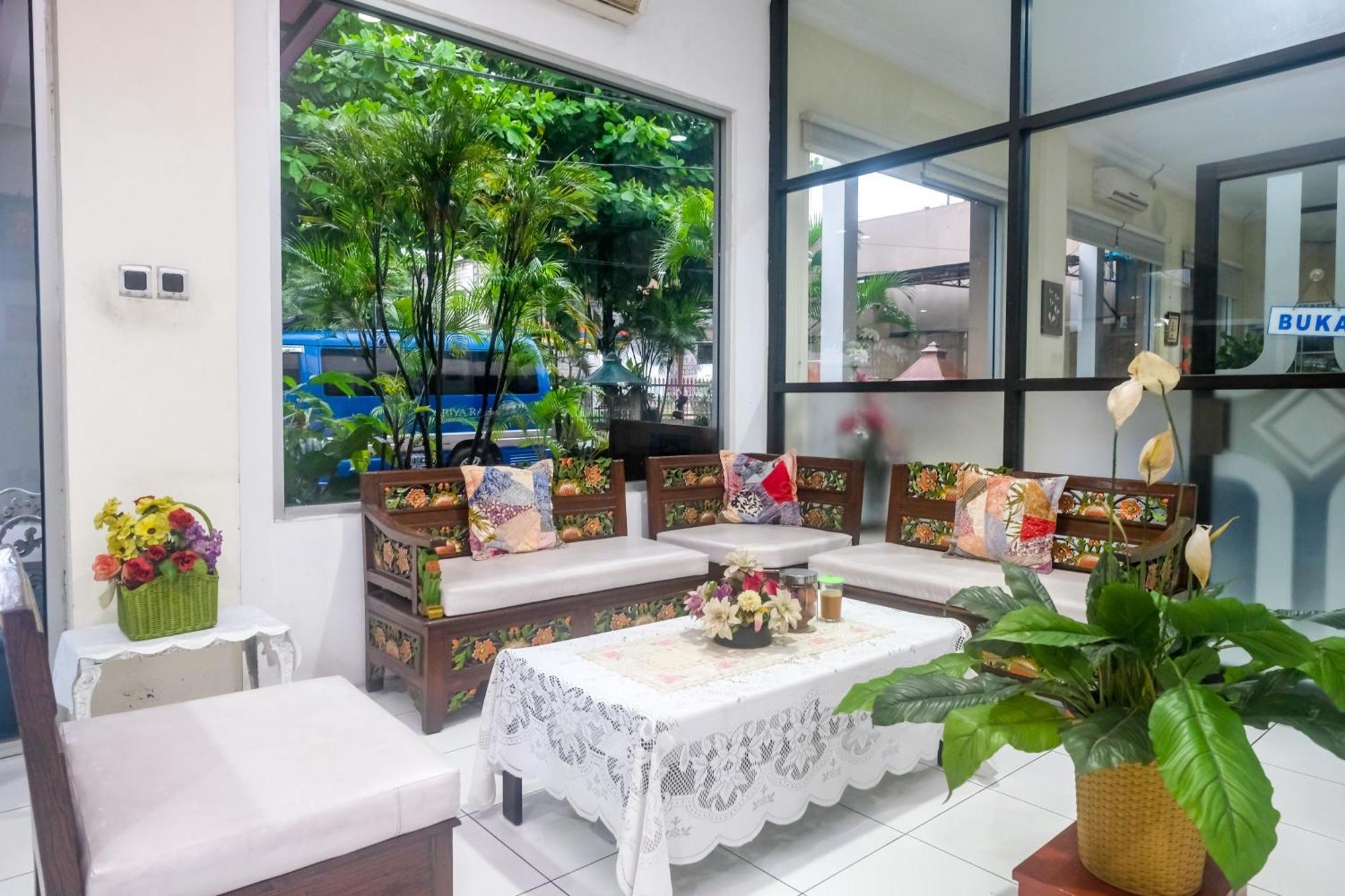 Reddoorz Syariah At Griya Raharja Klaten Exterior foto