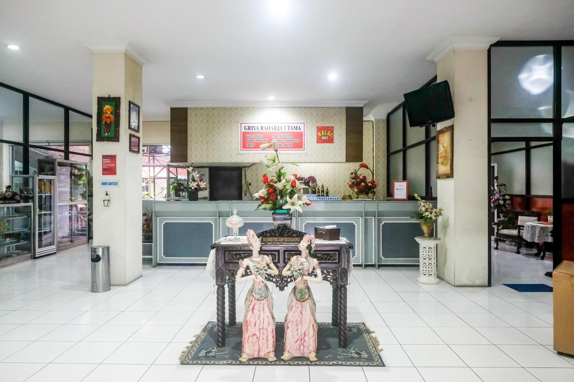 Reddoorz Syariah At Griya Raharja Klaten Exterior foto