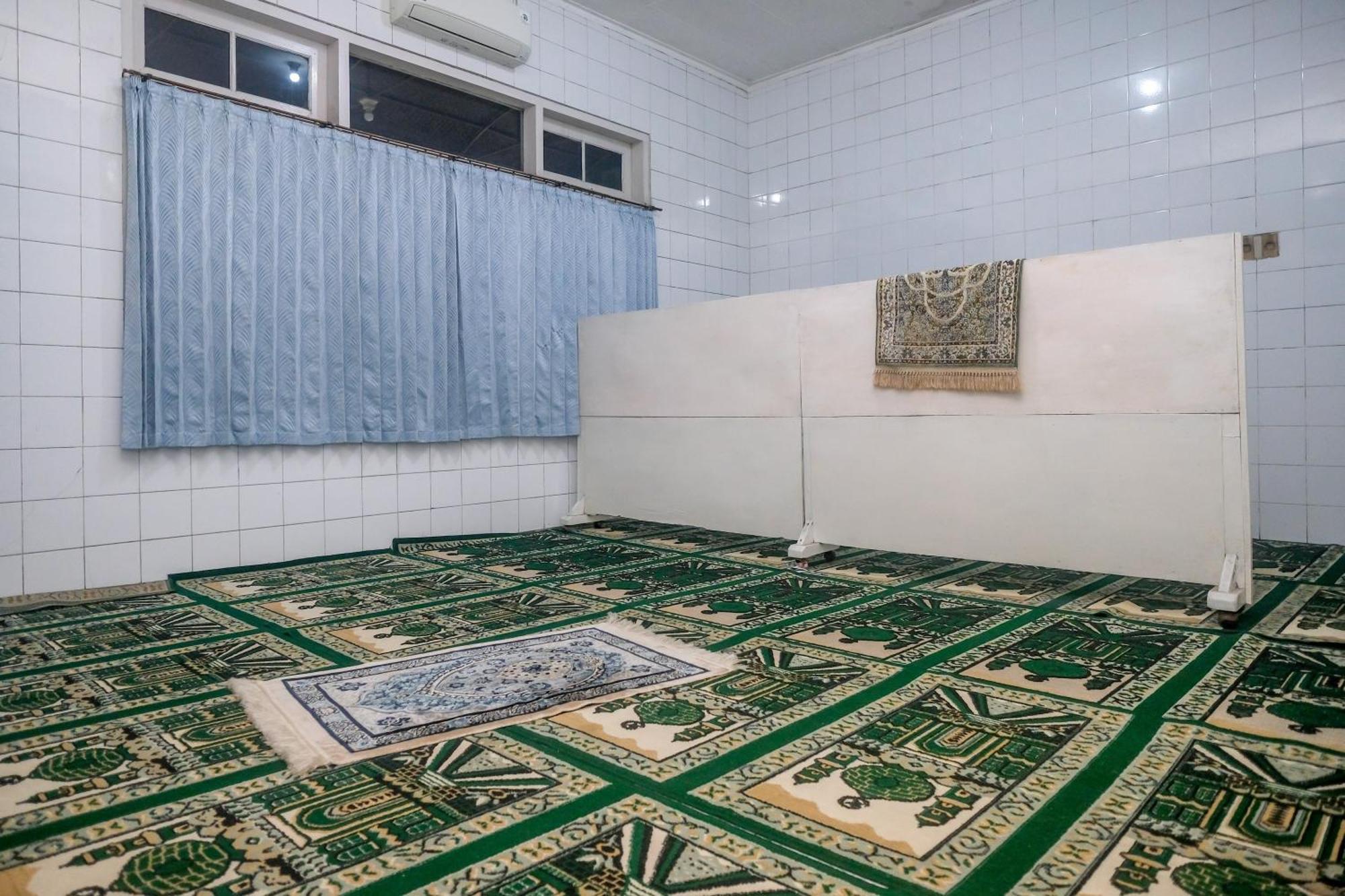 Reddoorz Syariah At Griya Raharja Klaten Exterior foto